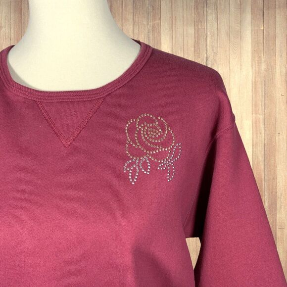 Vintage Russell Womens Sweatshirt Top M Red Studded Flower Crop Boxy Sweater USA - Picture 2 of 12